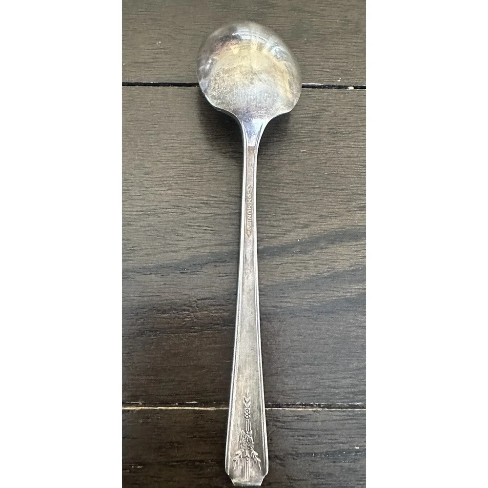 1940 Vintage Community Oneida MILADY  Sugar Spoon
